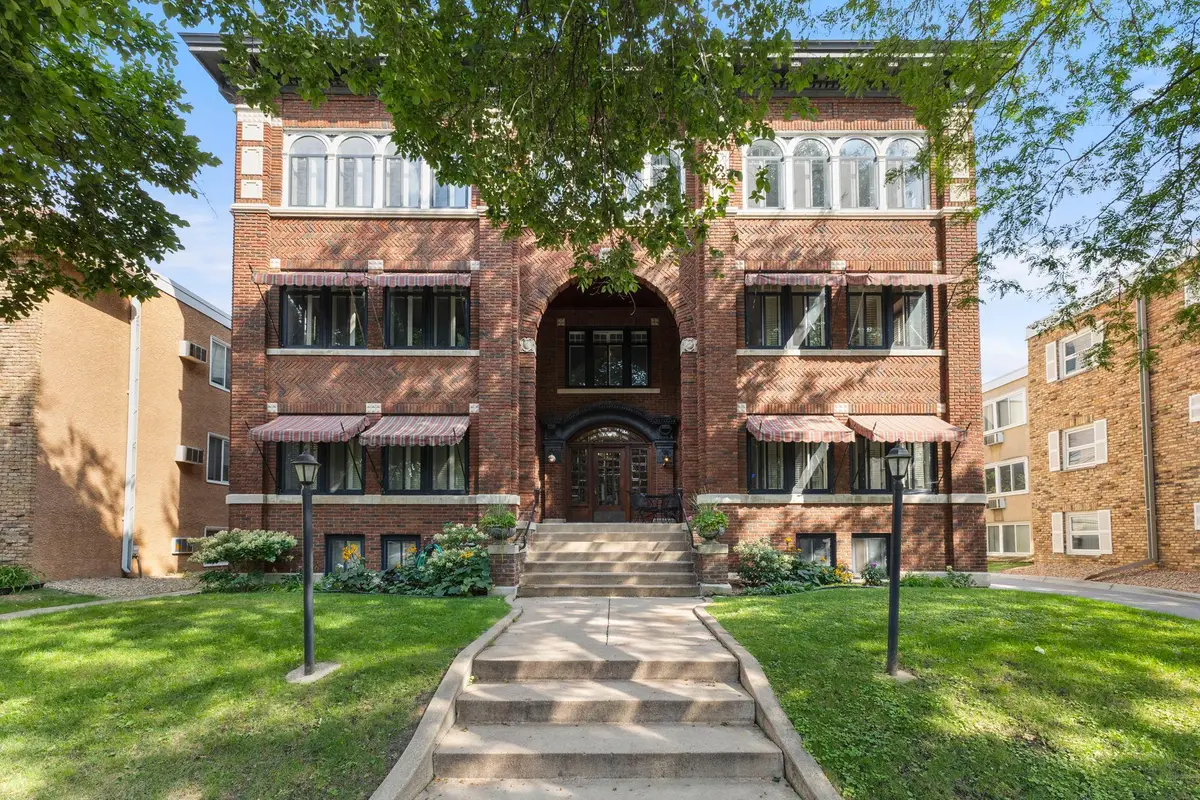2719 Humboldt Avenue S #E, Minneapolis, MN 55408 - #1