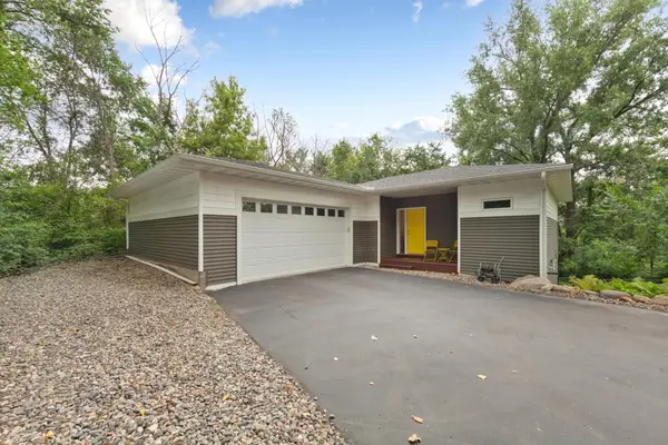 8492 210th Street E, Prior Lake, MN 55372