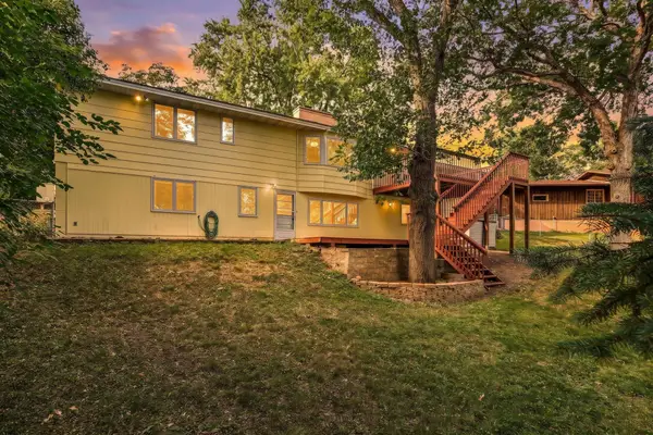 2325 Argonne Drive Ne, Columbia Heights, MN 55421