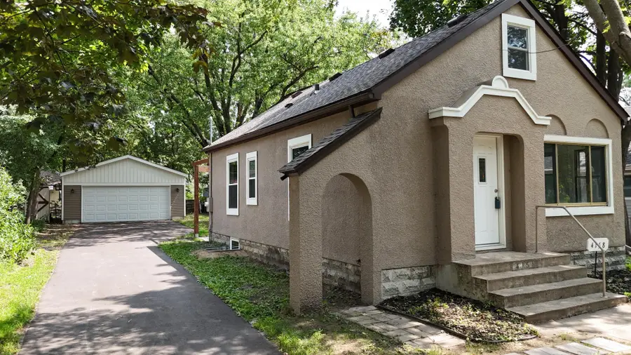 4158 Zane Avenue N, Minneapolis, MN 55422 - #2