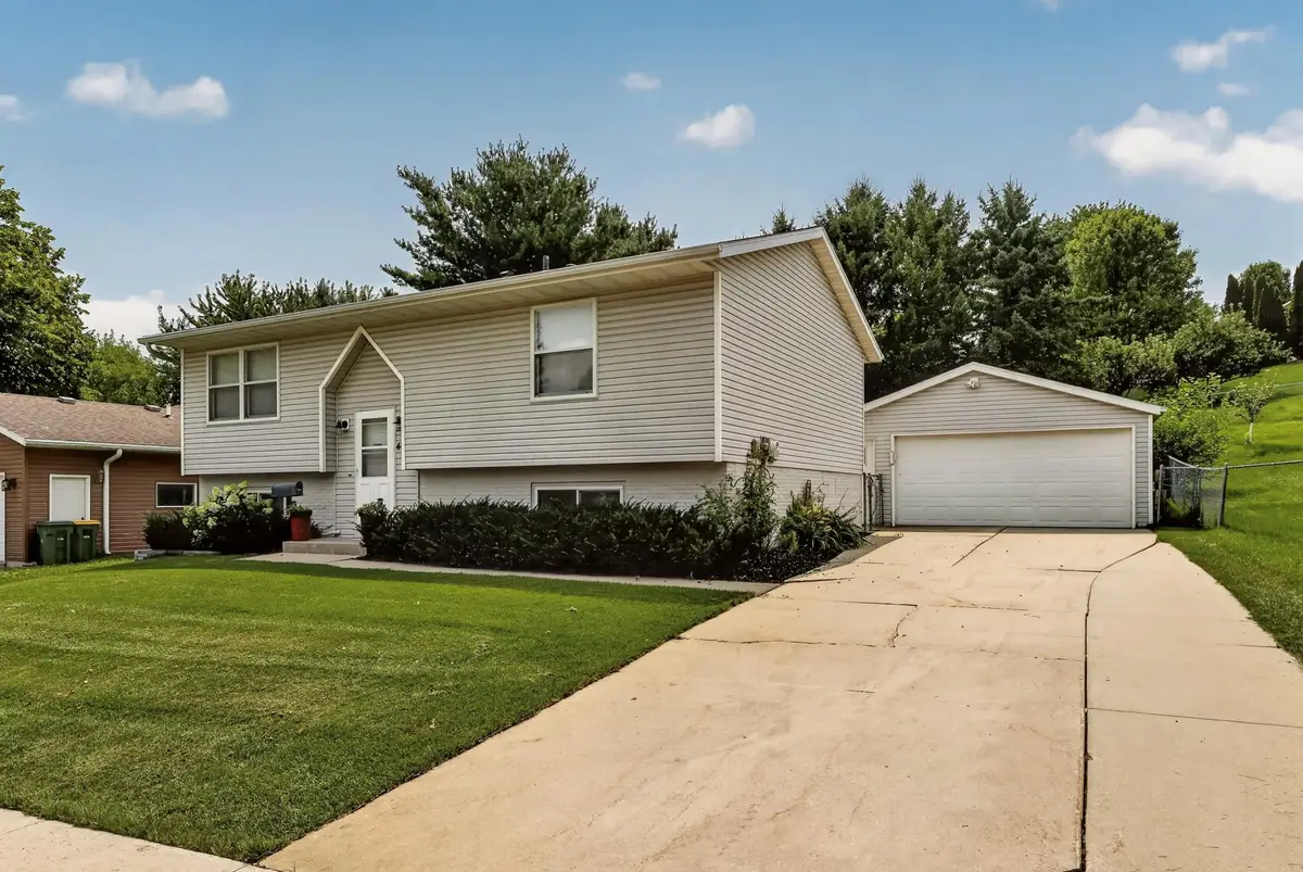 4150 Valley Drive Nw, Rochester, MN 55901 - #1