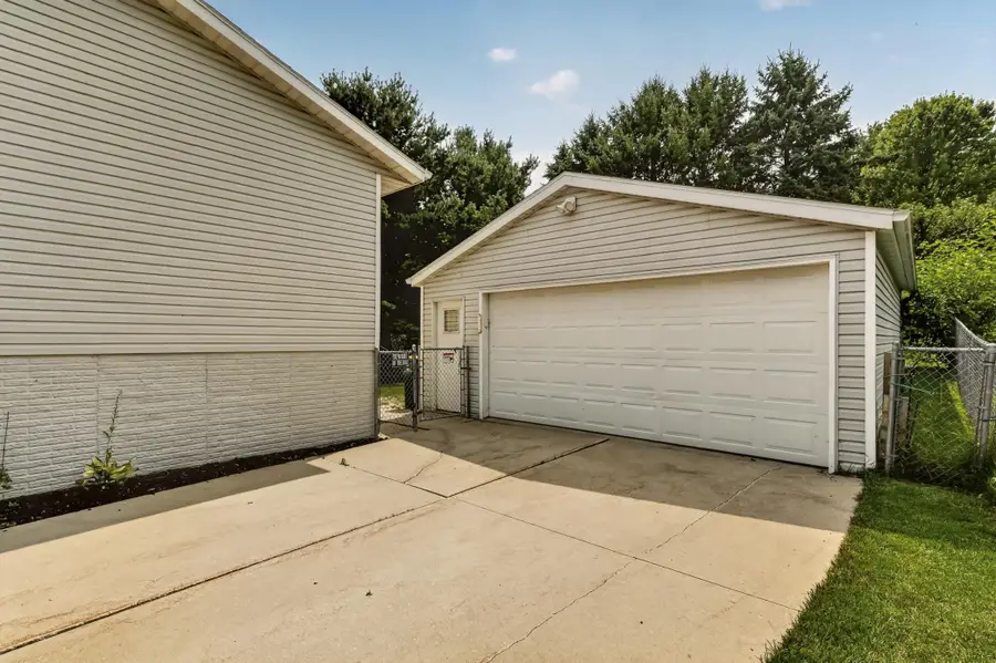 4150 Valley Drive Nw, Rochester, MN 55901 - #2