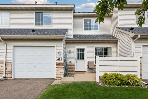1685 Patriot Lane, Waconia, MN 55387