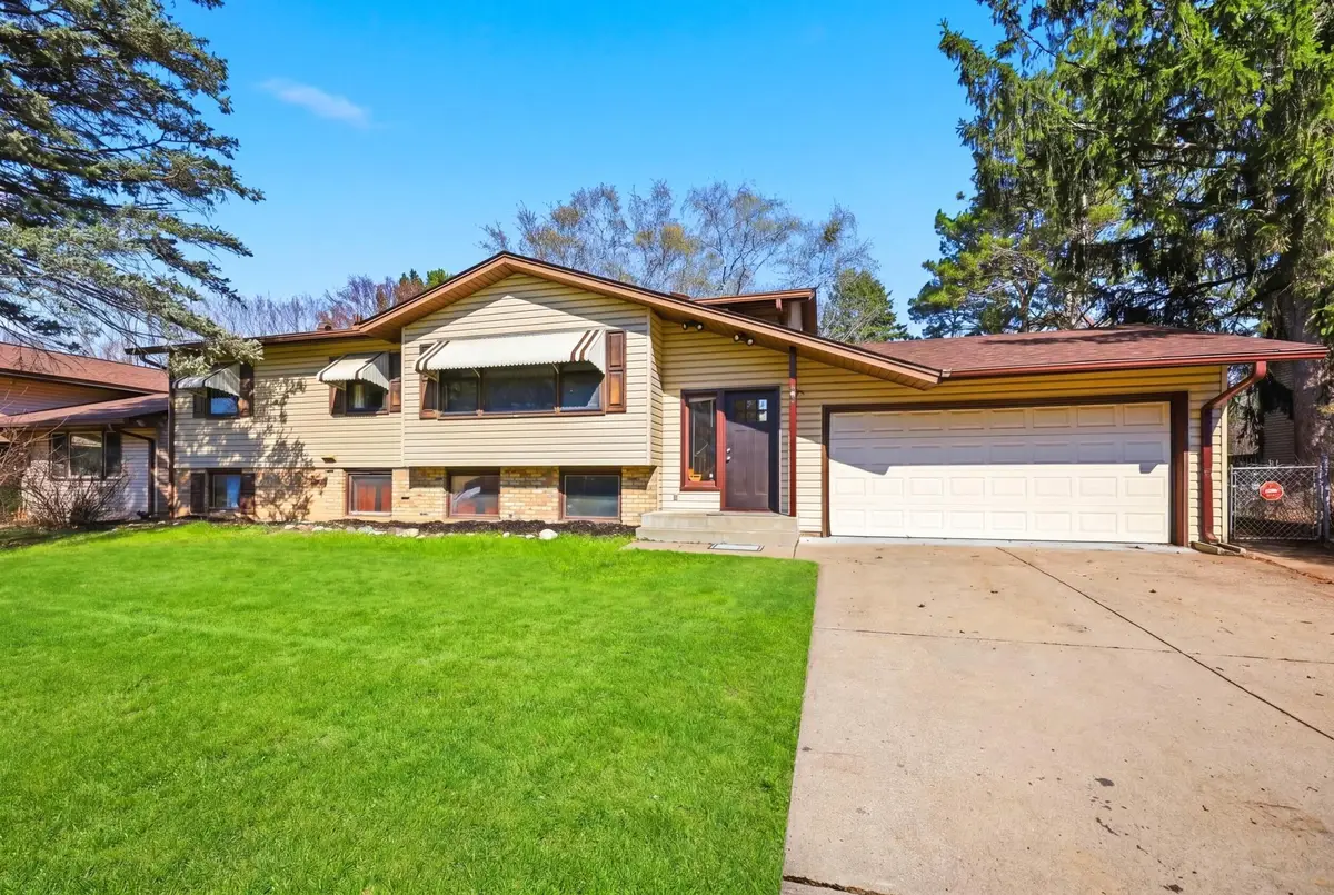 182 Faye Street, Saint Paul, MN 55119 - #1
