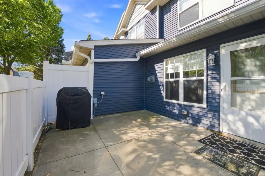 410 Hickory Lane N, Oakdale, MN 55128 - #2