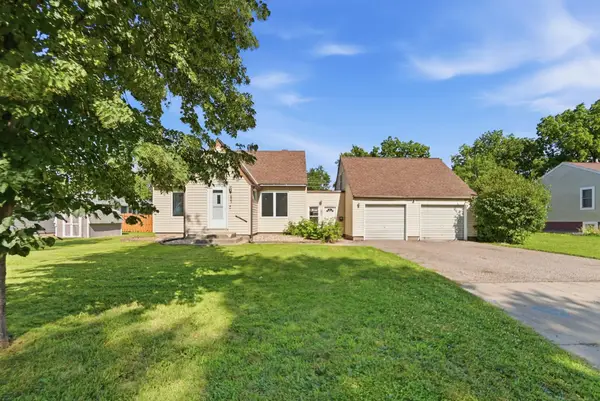 605 S 8th Street, Olivia, MN 56277