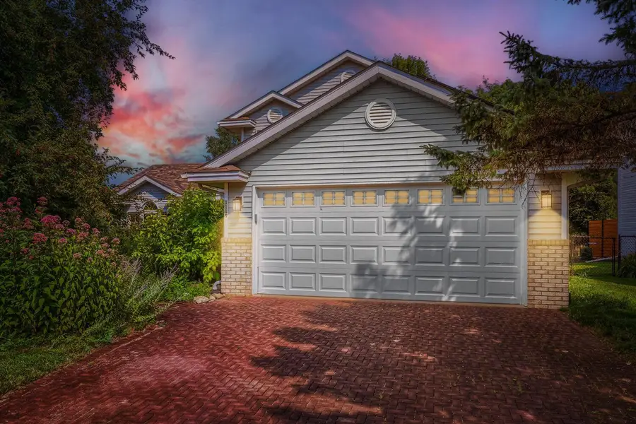1119 Bonnieview Drive, Woodbury, MN 55129 - #2