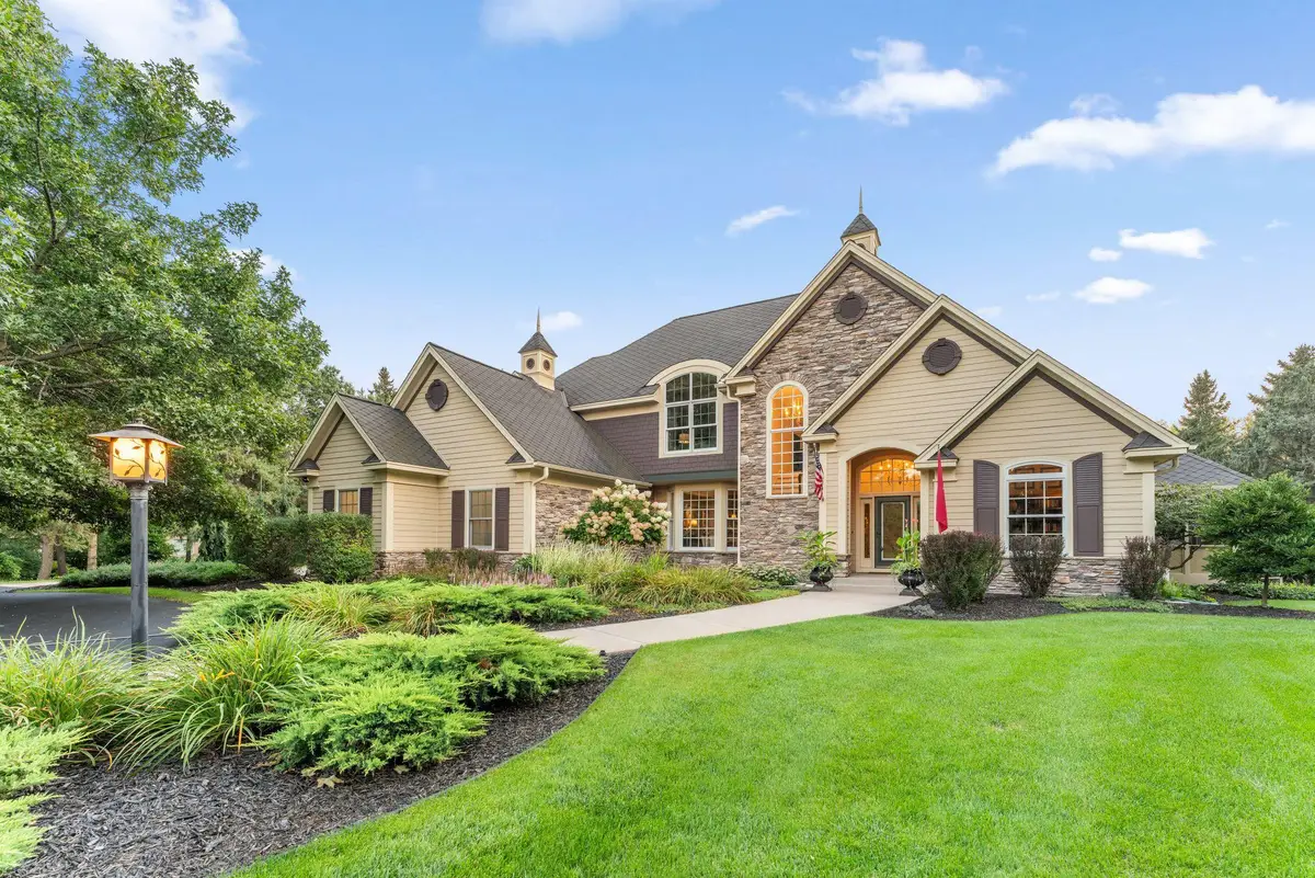 4570 Neal Avenue N, Stillwater, MN 55082 - #1