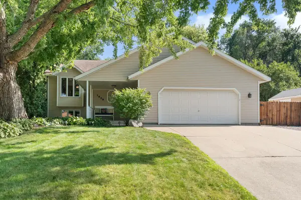 1939 Greenwood Drive Ne, Owatonna, MN 55060