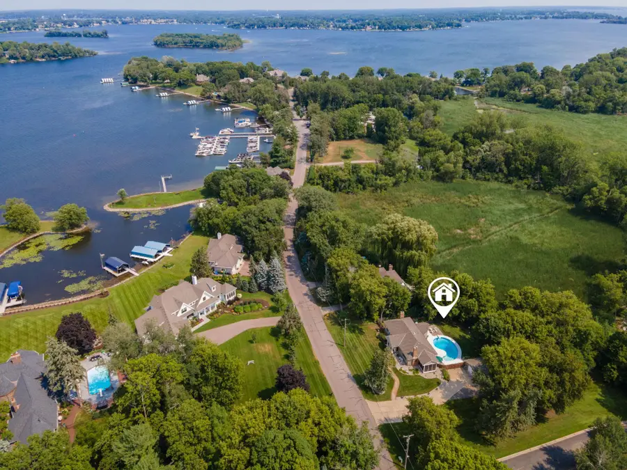 5565 Howards Point Road, Excelsior, MN 55331 - #2