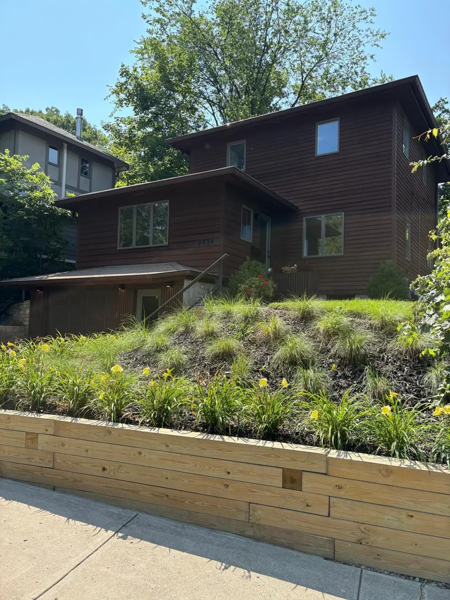 2334 Doswell Avenue, Saint Paul, MN 55108 - #2
