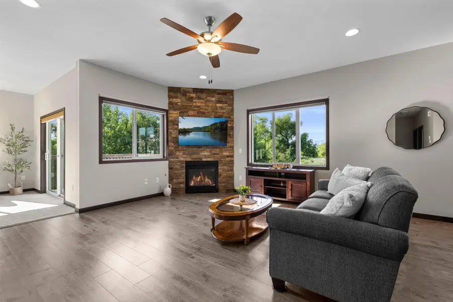 2726 11th Avenue, Anoka, MN 55303 - #2