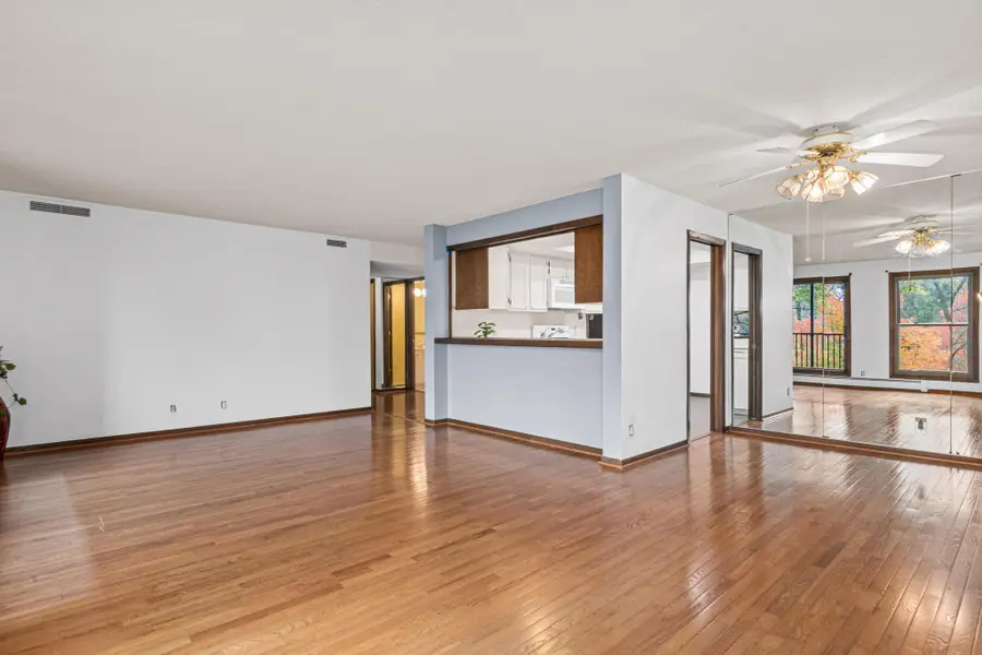 9600 Portland Avenue S #209, Bloomington, MN 55420 - #3