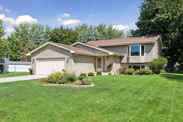 10615 Opal Street Ne, Blaine, MN 55014