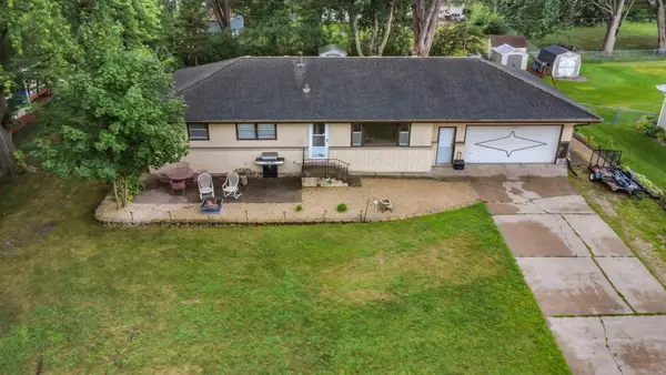 21609 Ahlstrom Avenue, Rogers, MN 55374