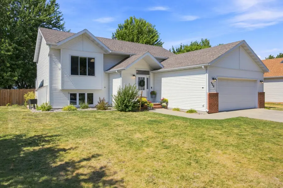 426 17th Street E, West Fargo, ND 58078 - #2