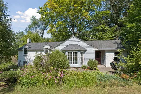 15517 Excelsior Boulevard, Minnetonka, MN 55345
