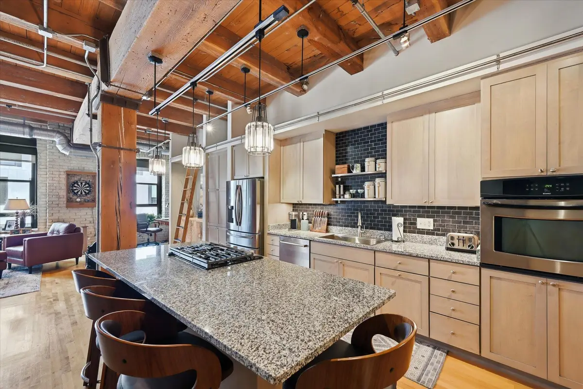 607 Washington Avenue S #202, Minneapolis, MN 55415 - #1