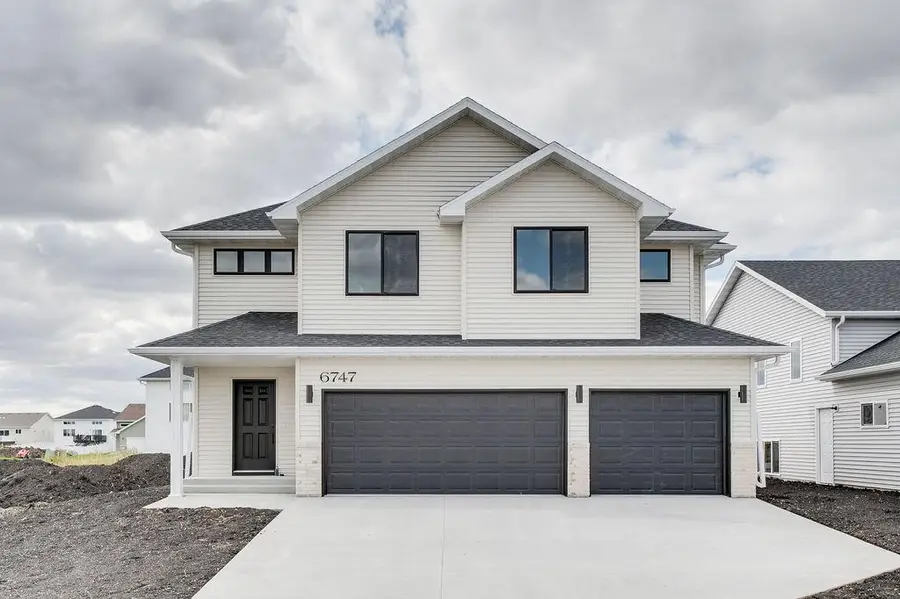 6747 Selkirk Drive S, Fargo, ND 58104 - #2