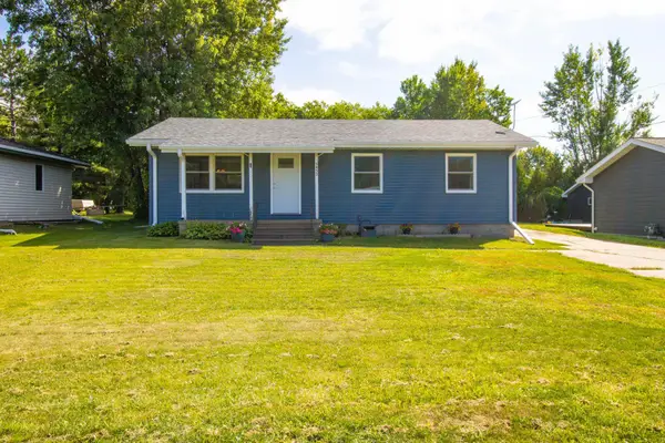 5432 Mineral Avenue, Mountain Iron, MN 55768