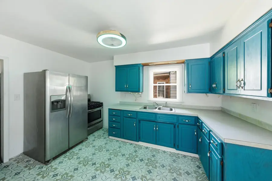 3010 Vincent Avenue N, Minneapolis, MN 55411 - #2