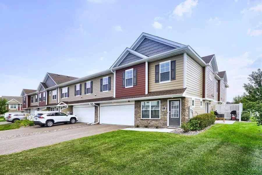 11012 Zest Street Ne #E, Blaine, MN 55449 - #2