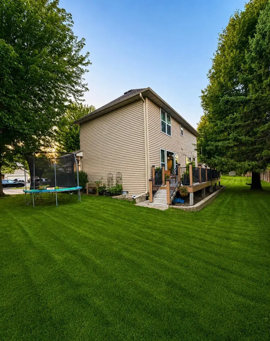 9906 Scott Avenue N, Brooklyn Park, MN 55443 - #3