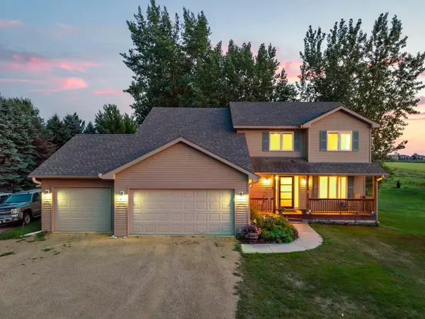 7531 E 250th Street, Elko New Market, MN 55020