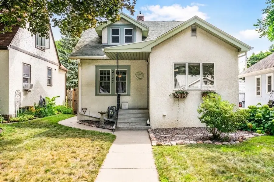 2747 Garfield Street Ne, Minneapolis, MN 55418 - #2
