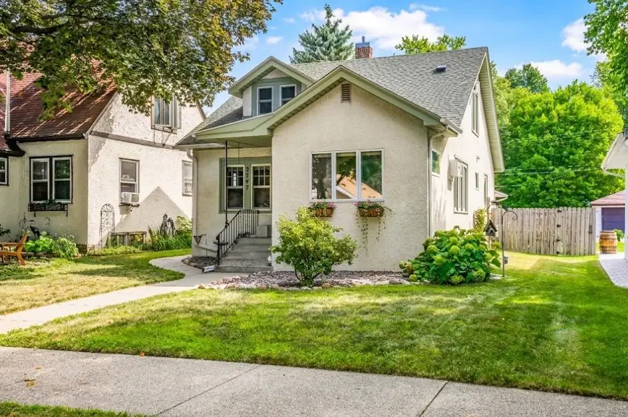 2747 Garfield Street Ne, Minneapolis, MN 55418 - #3