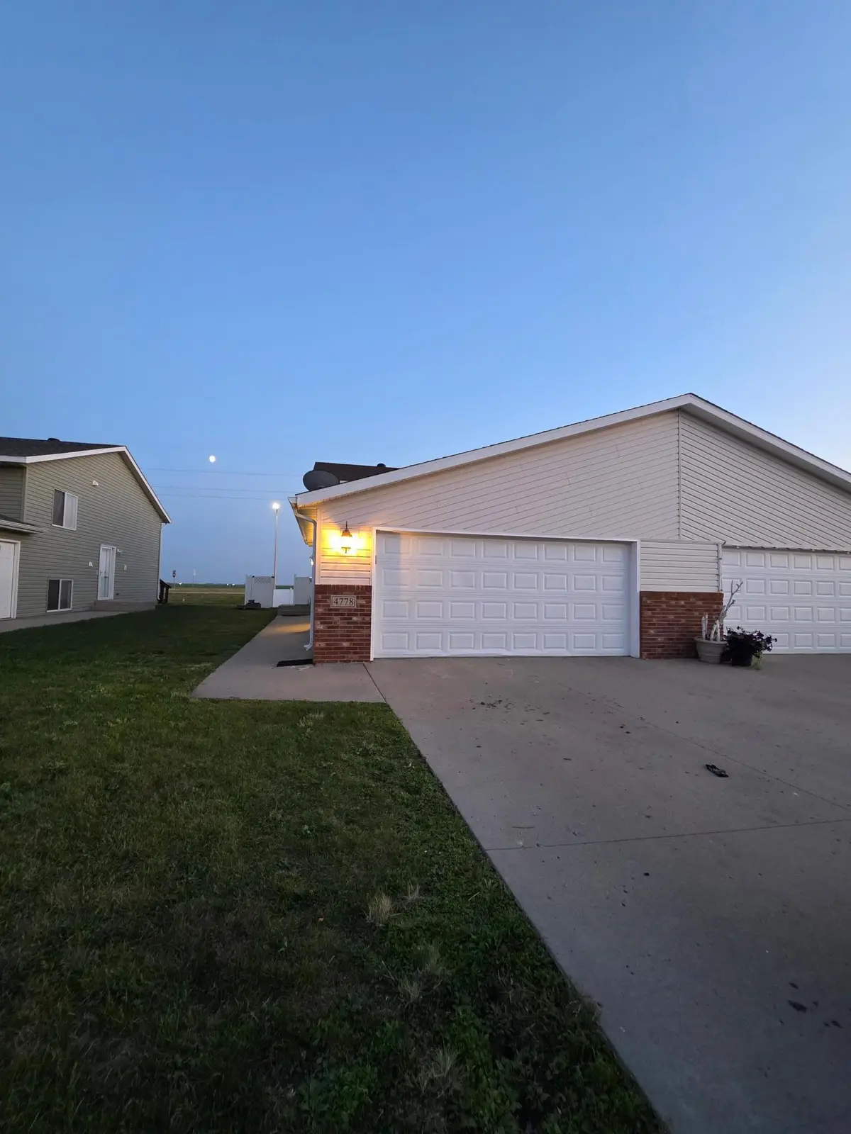 4778 51st Avenue S, Fargo, ND 58104 - #1