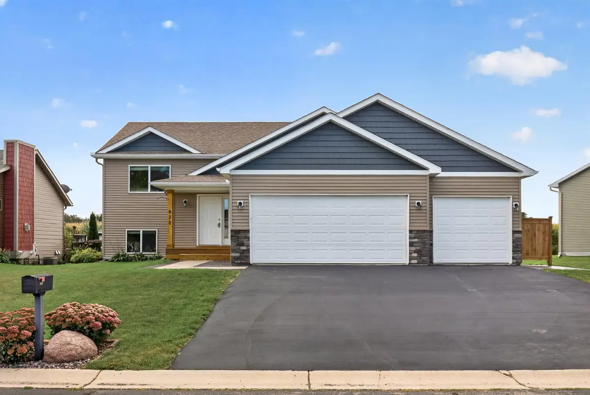 930 Meadows Boulevard, Norwood Young America, MN 55397 - #1