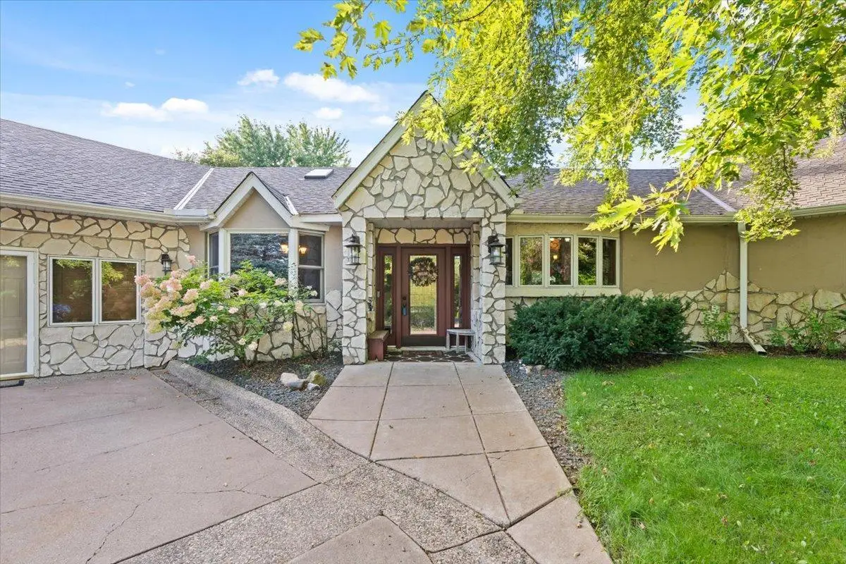 31813 Lakeway Drive Ne, Cambridge, MN 55008 - #1