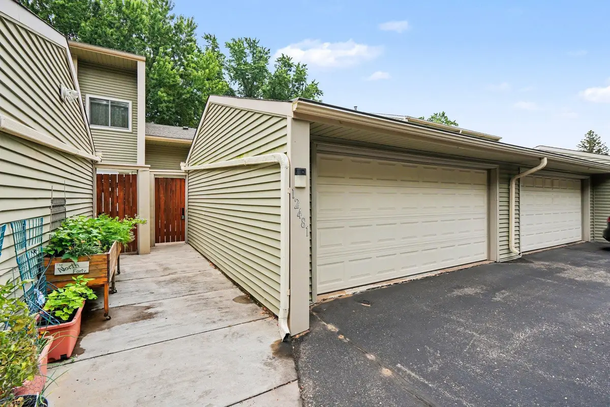 12481 Drake Street Nw, Coon Rapids, MN 55448 - #1