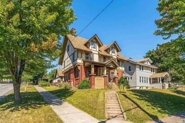 1801 E 2nd Street, Duluth, MN 55812