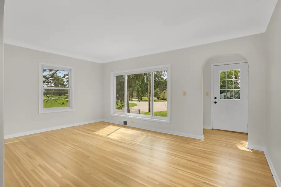 7372 Stillwater Boulevard N, Oakdale, MN 55128 - #3