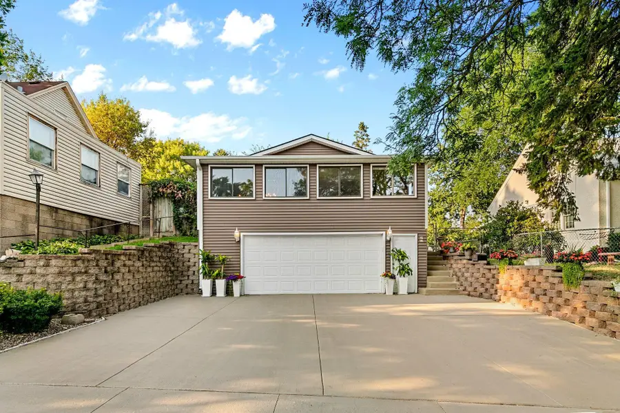 15 Wyoming Street W, Saint Paul, MN 55107 - #2