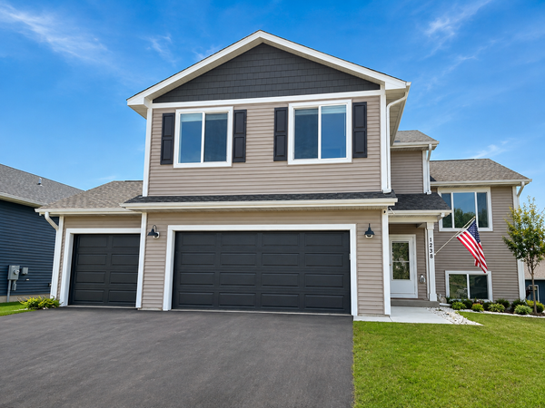 1238 Compton Avenue, River Falls, WI 54022