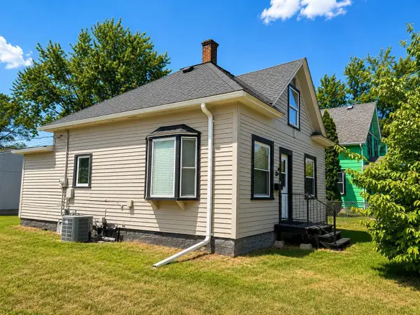 303 20th Avenue N, Saint Cloud, MN 56303