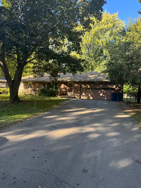 4207 Halifax Avenue N, Robbinsdale, MN 55422