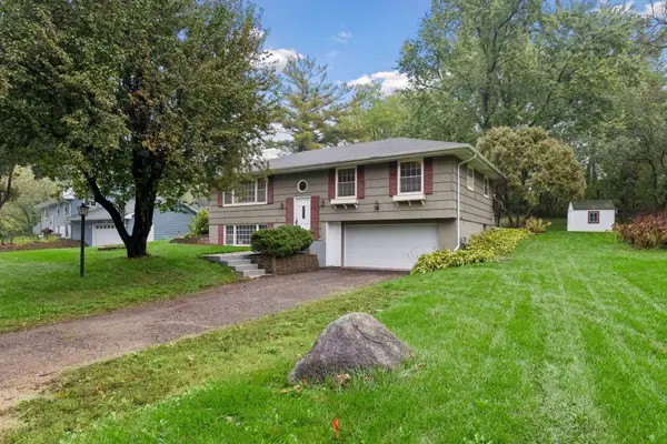 5603 Woodland Road, Minnetonka, MN 55345