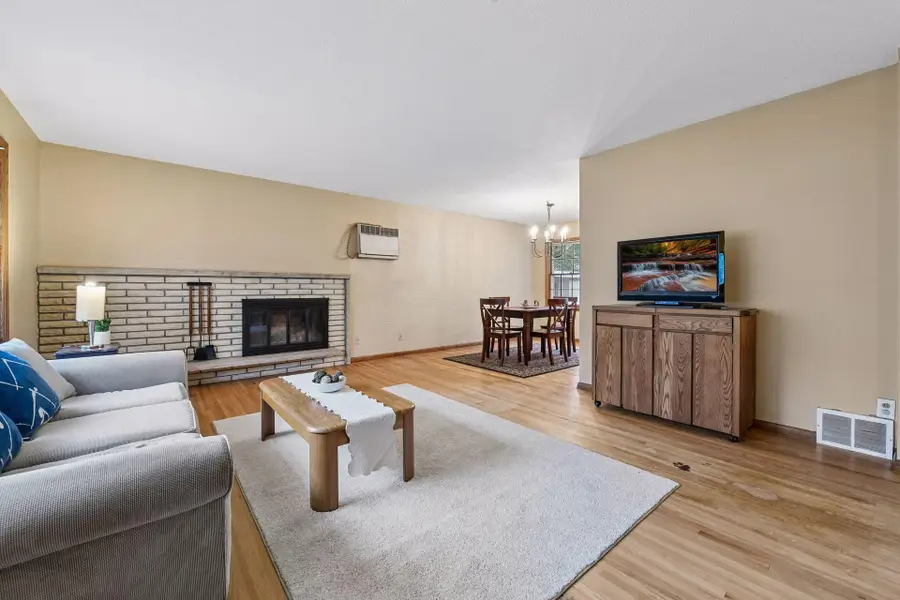 5603 Woodland Road, Minnetonka, MN 55345 - #2