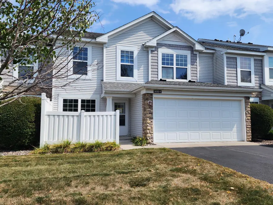 5010 149th Street N #4, Hugo, MN 55038 - #2
