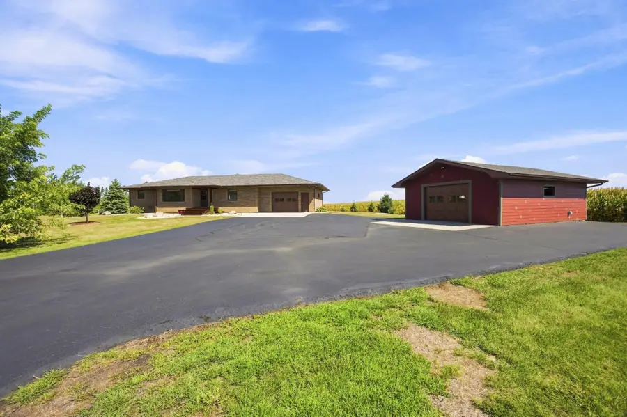 7030 110th Avenue S, Sabin, MN 56580 - #3