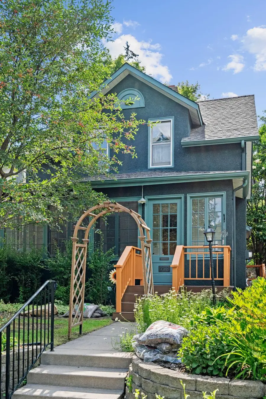4508 Chowen Avenue S, Minneapolis, MN 55410 - #3