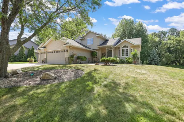 16715 Blind Lake Trail Se, Prior Lake, MN 55372