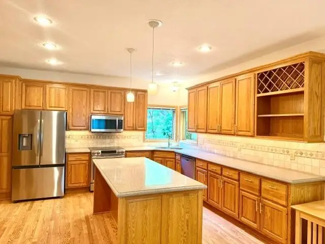14817 Summit Oaks Drive, Burnsville, MN 55337 - #3