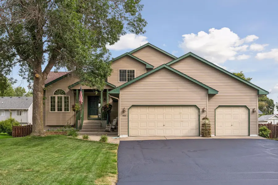 983 114th Avenue Ne, Blaine, MN 55434 - #2