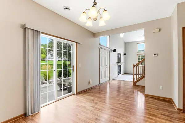 6784 Pine Crest Trail S, Cottage Grove, MN 55016
