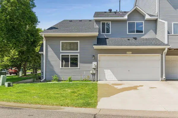 670 Kingfisher Lane #G, Woodbury, MN 55125